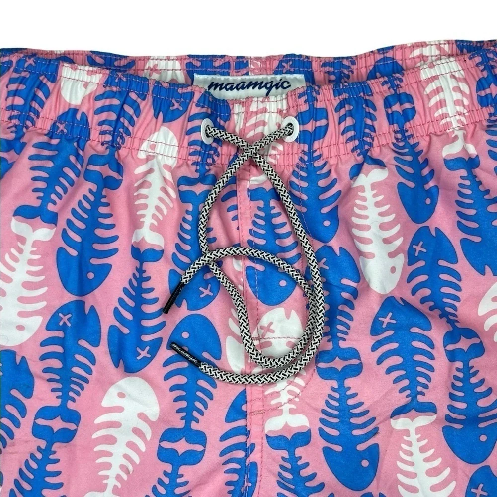 Maamgic Men’s Lined Swim Shorts Size Medium